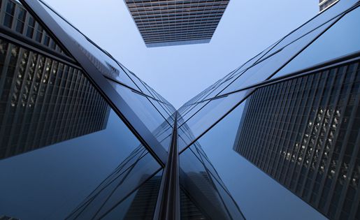 中誠信將恒大主體及債券列入信用觀察名單，兩債券應聲下跌凸顯市場擔憂